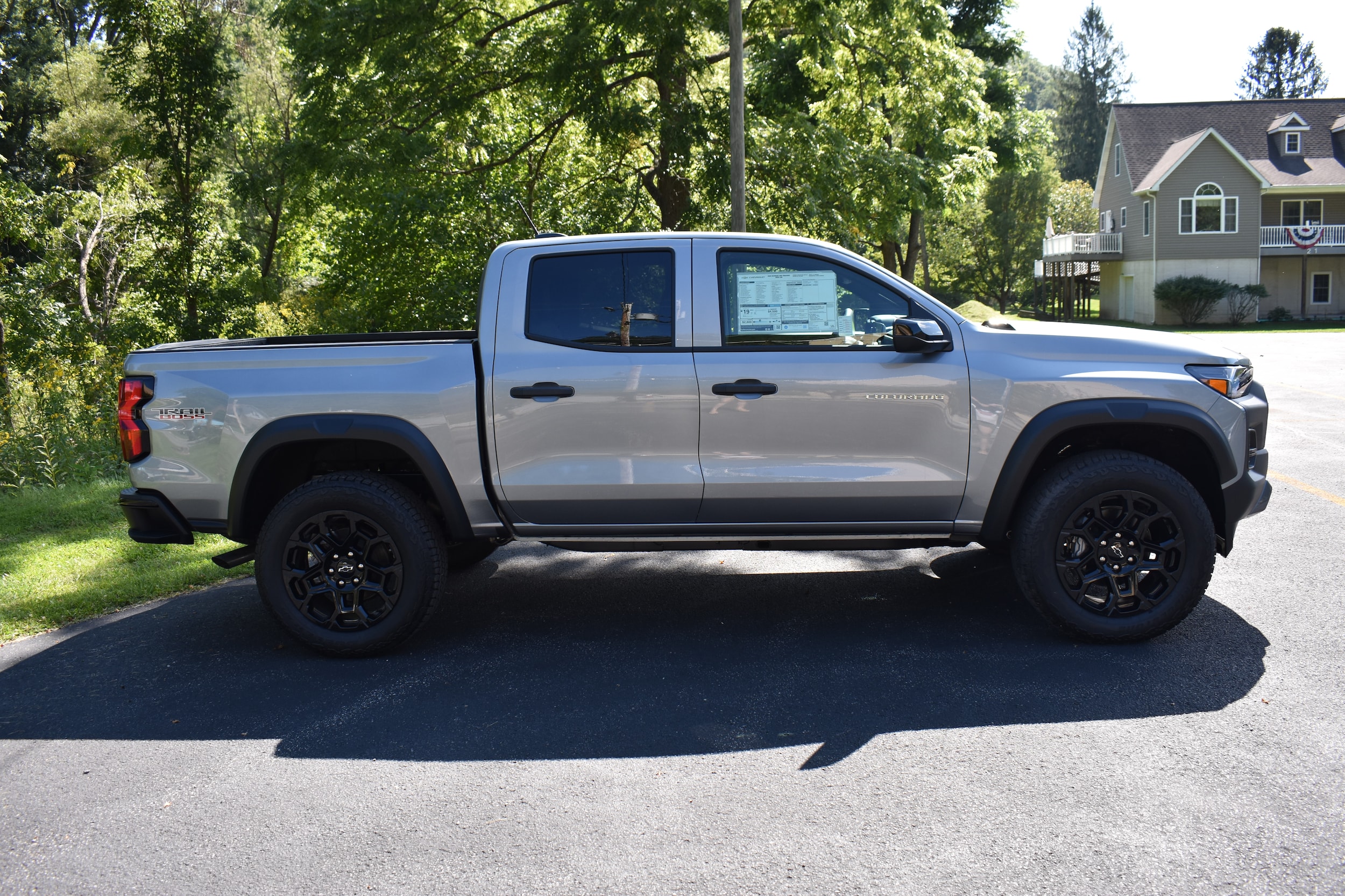 2026 Chevrolet Colorado Trail Boss - Photo 17