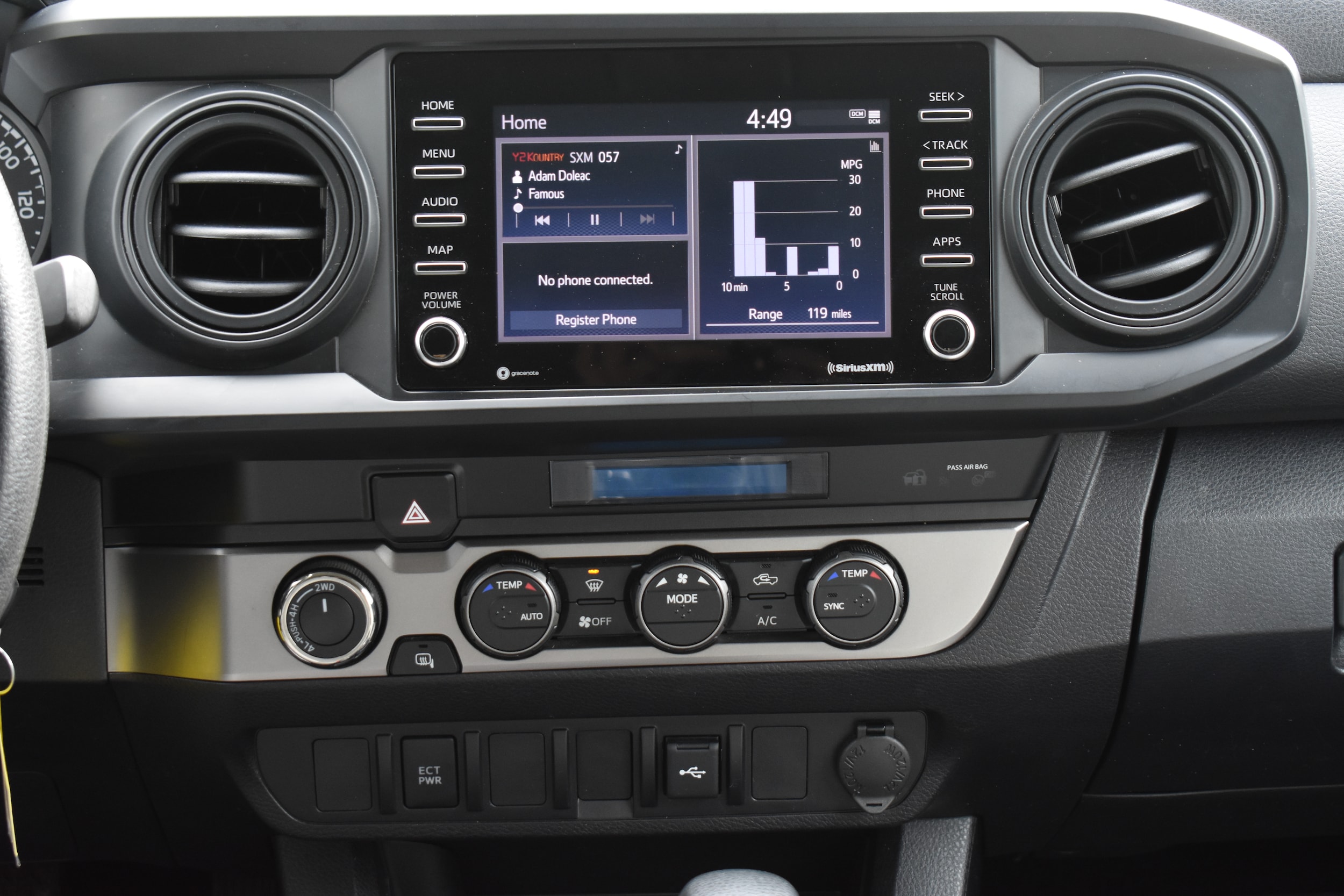 2023 Toyota Tacoma SR - Photo 9