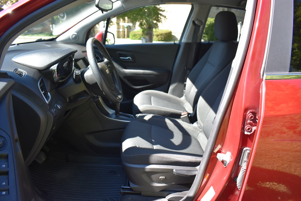 Used 2020 Chevrolet Trax LT SUV