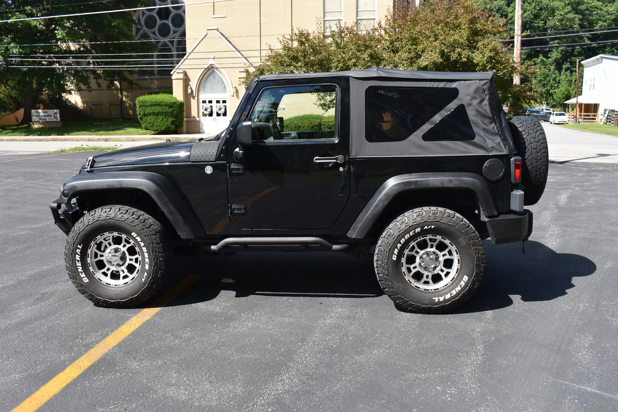 Used 2011 Jeep Wrangler Sport with VIN 1J4AA2D15BL511442 for sale in Marlinton, WV