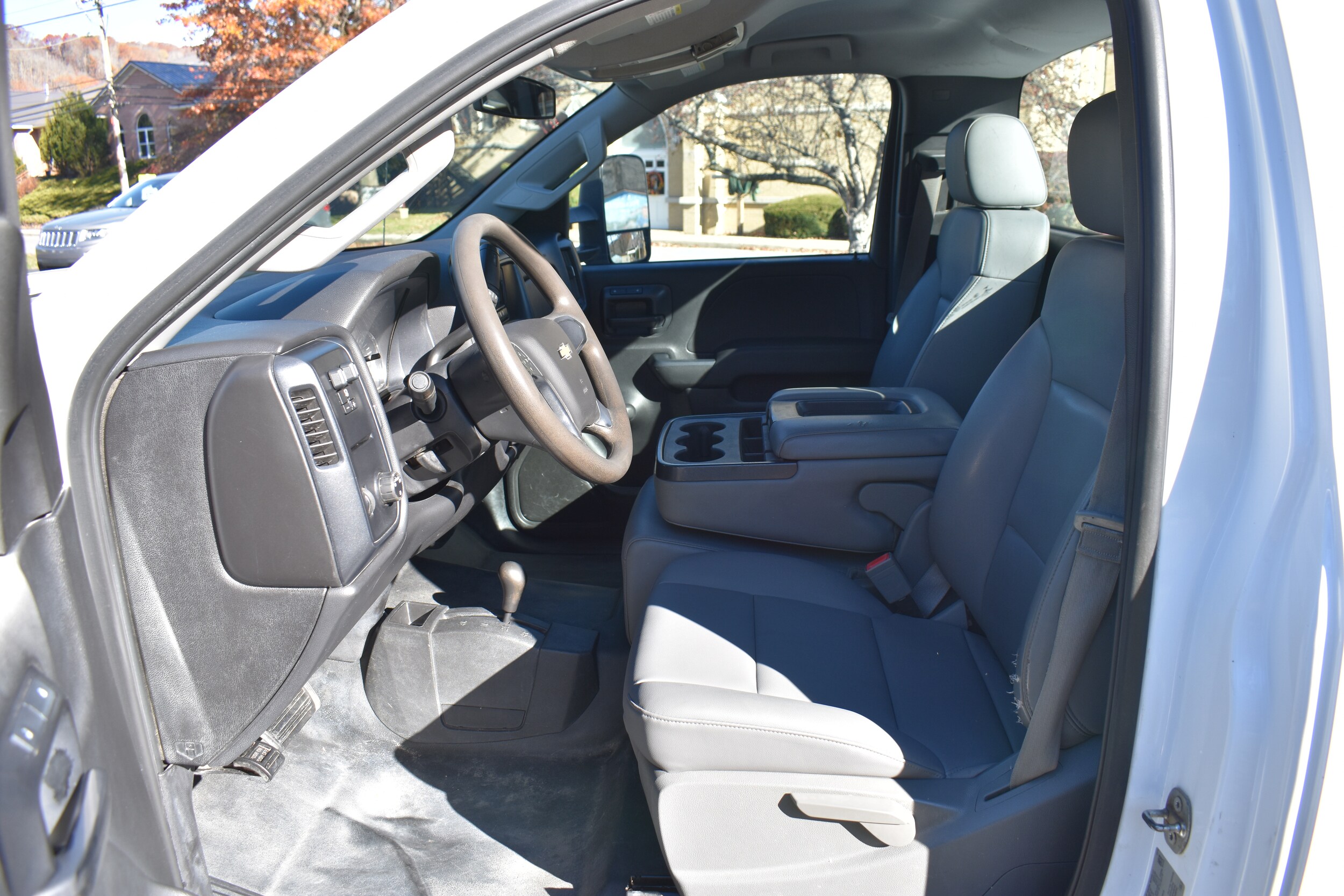 2015 Chevrolet Silverado 2500HD Work Truck photo 4