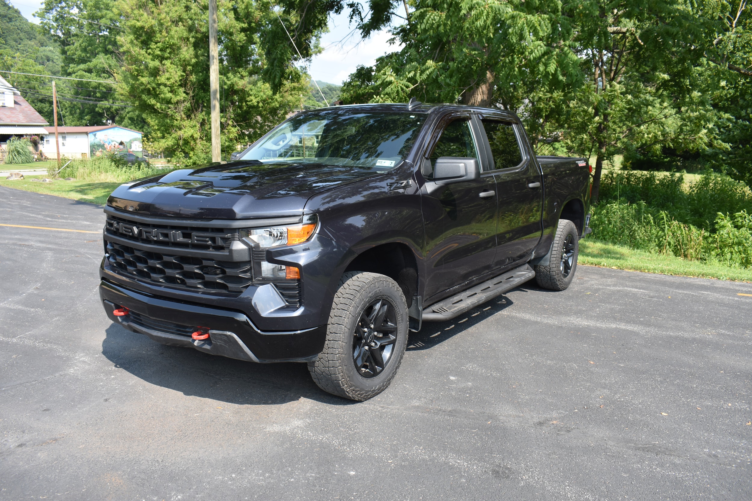Dark Ash Metallic 2023 Chevrolet Silverado 1500 Pickup Truck Four-Wheel Drive Automatic