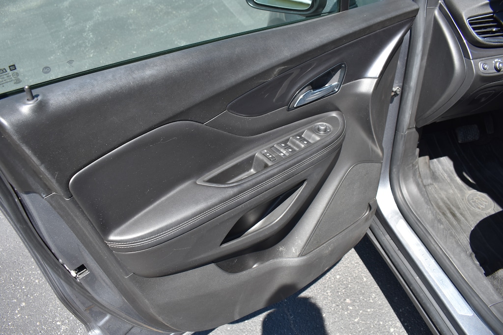Used 2020 Buick Encore Preferred SUV