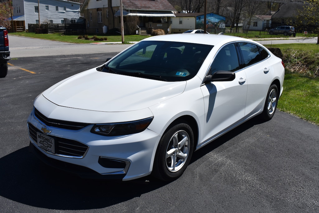 Used 2017 Chevrolet Malibu LS Car
