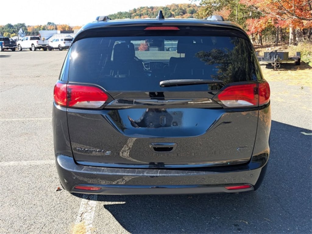 Certified 2020 Chrysler Pacifica Launch Edition Minivan/Van