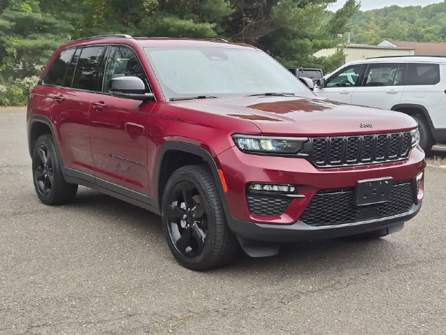 Used 2023 Jeep Grand Cherokee Limited SUV