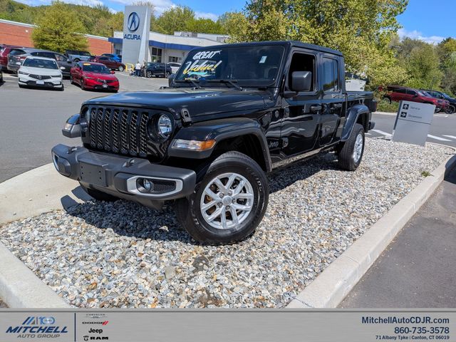 2023 Jeep Gladiator Sport S's photo