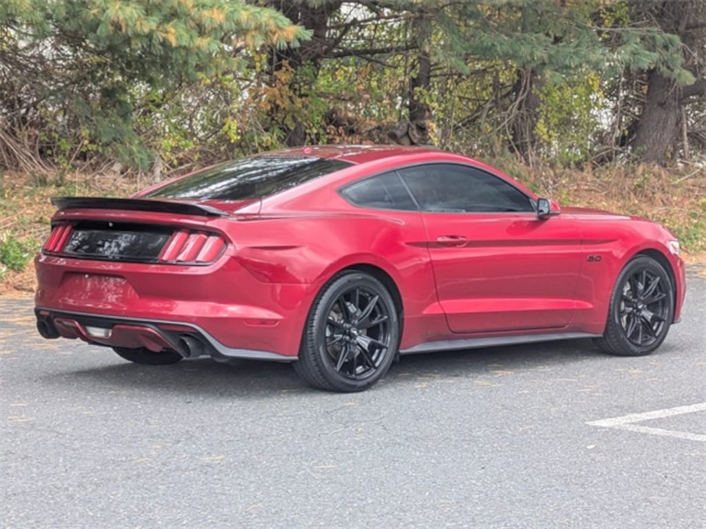 Used 2017 Ford Mustang GT Premium Coupe