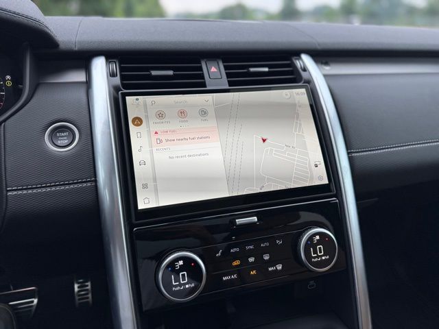 2025 Land Rover Discovery Dynamic SE - Photo 16