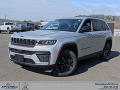 2026 Jeep Grand Cherokee Laredo Sport Utility