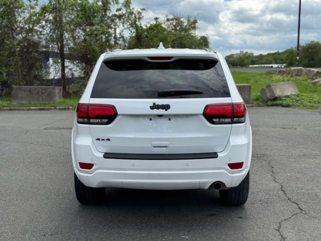 Used 2021 Jeep Grand Cherokee Laredo X SUV