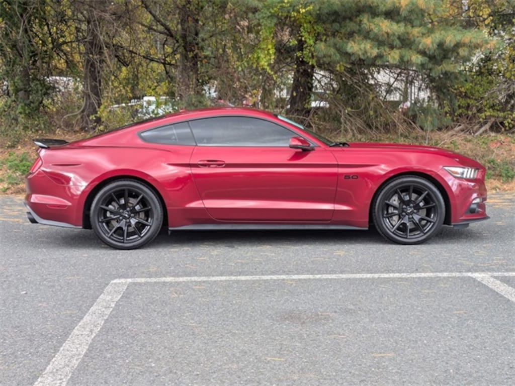 Used 2017 Ford Mustang GT Premium Coupe