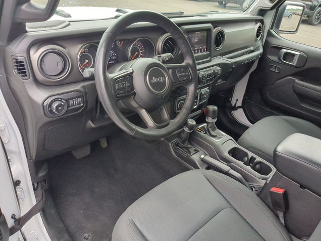 Photo 10