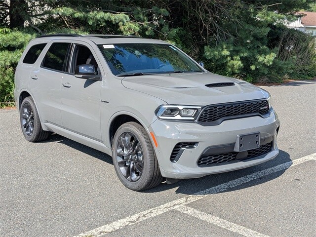 2025 Dodge Durango R/T Plus photo 3
