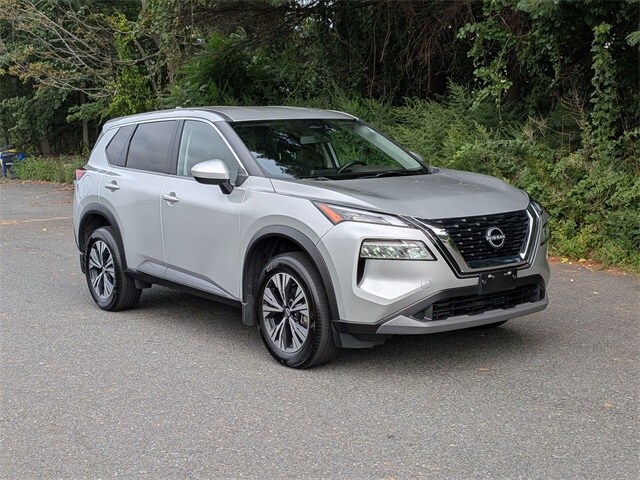 2023 Nissan Rogue SV photo 3