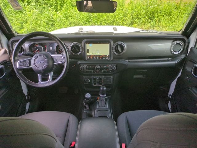Photo 18