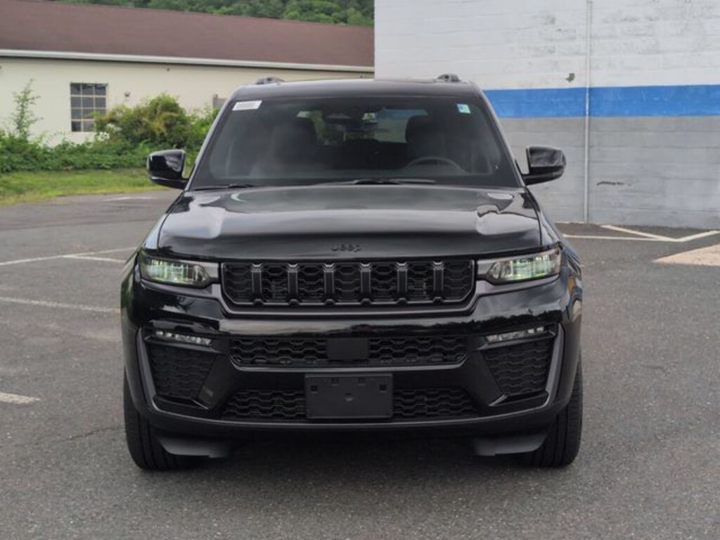 New 2026 Jeep Grand Cherokee Limited Sport Utility