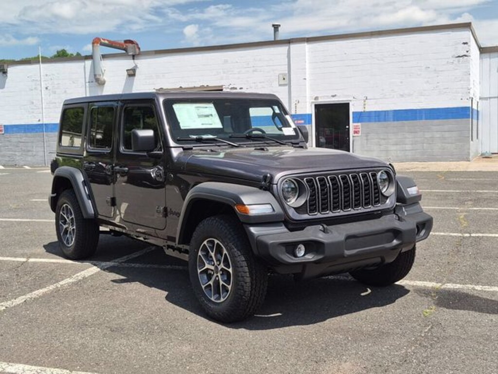New 2026 Jeep Wrangler Sport Sport Utility