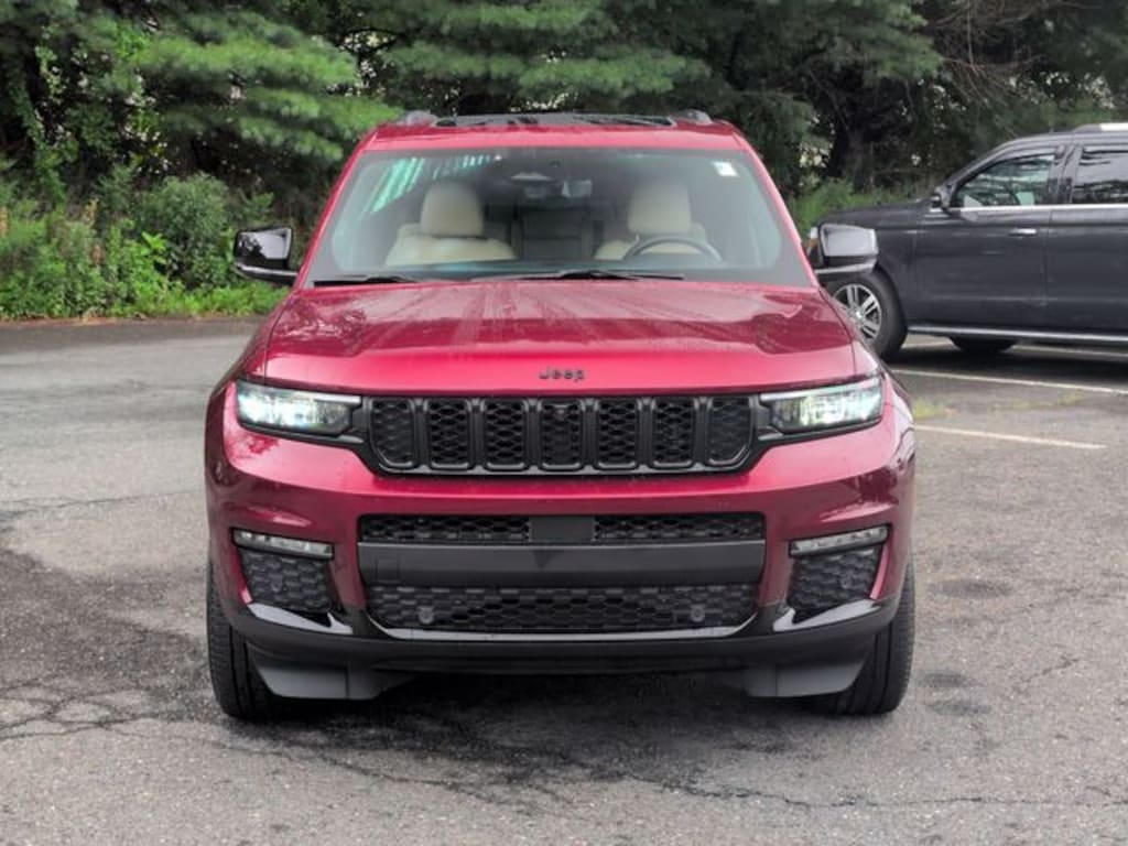 Certified 2025 Jeep Grand Cherokee L Limited SUV