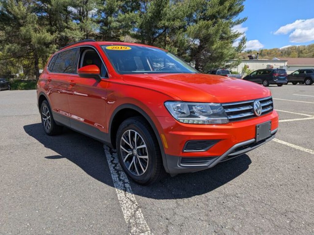 Certified 2019 Volkswagen Tiguan 2.0T SE 4motion SUV
