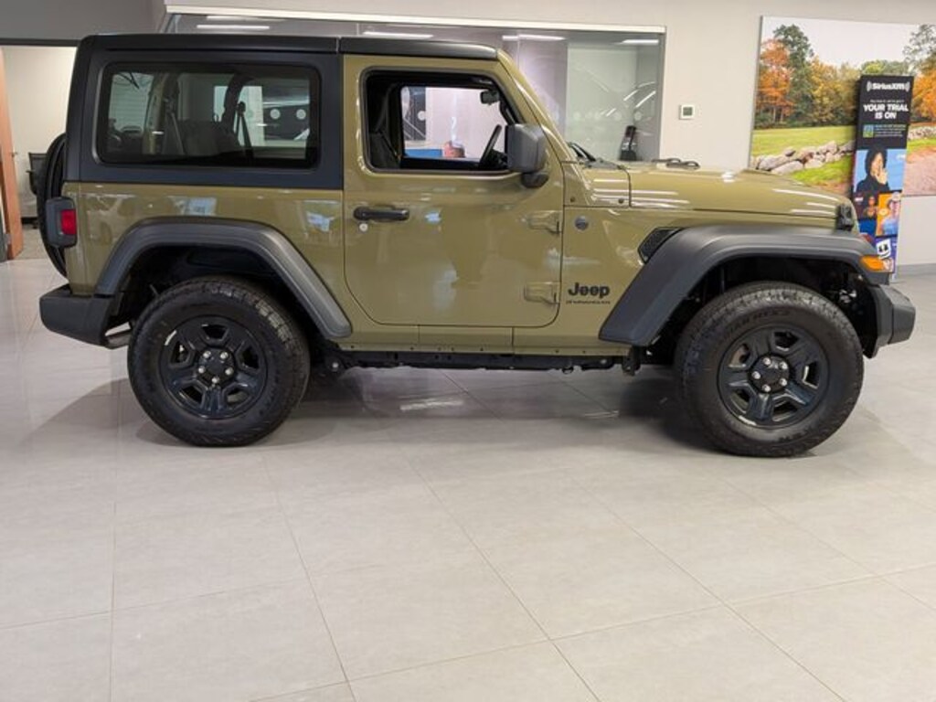 Used 2025 Jeep Wrangler Sport SUV