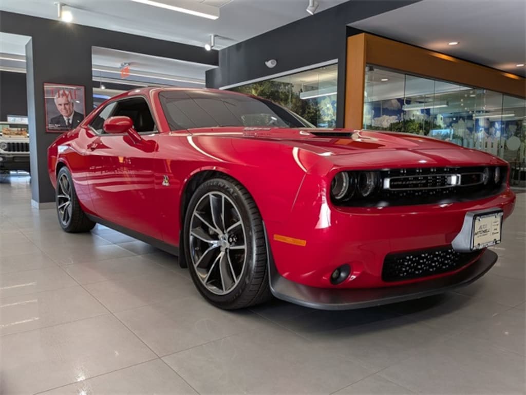 Certified 2016 Dodge Challenger R/T Scat Pack Coupe
