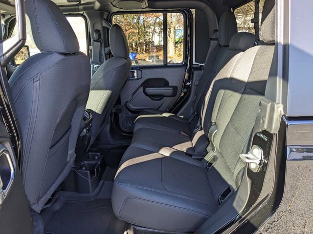 2023 Jeep Gladiator Sport S - Photo 17