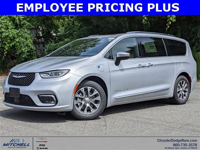 New 2023 Chrysler Pacifica Plug-In Hybrid For Sale at Mitchell Auto Group |  VIN: 2C4RC1N71PR595516