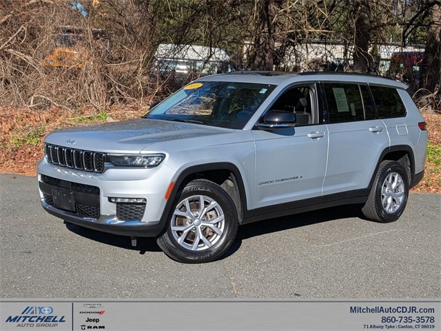 2022 Jeep Grand Cherokee L Limited's photo