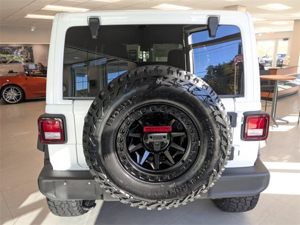 New 2025 Jeep Wrangler Sport Sport Utility