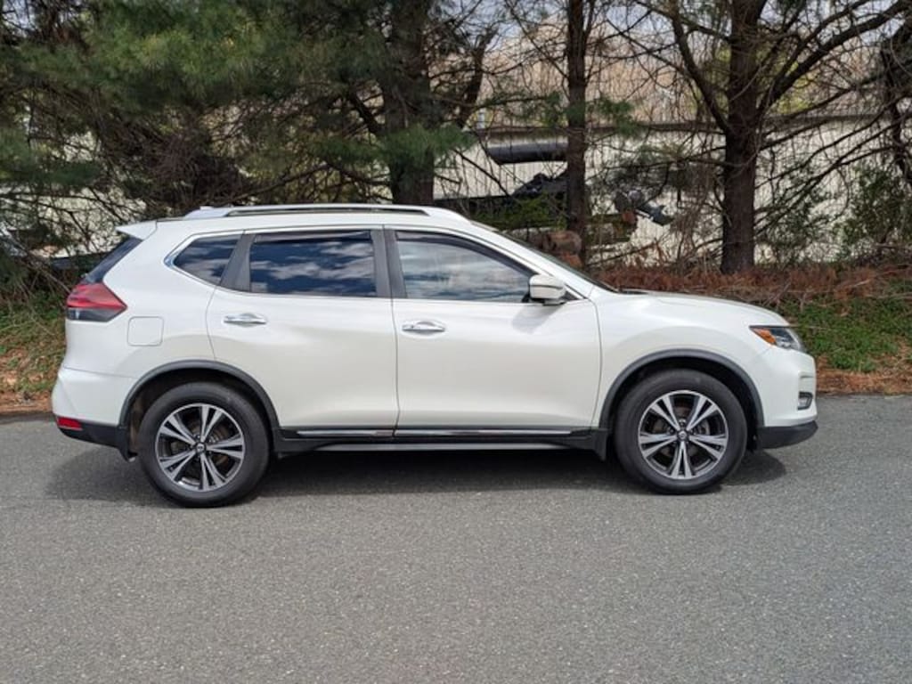 Certified 2018 Nissan Rogue SL SUV