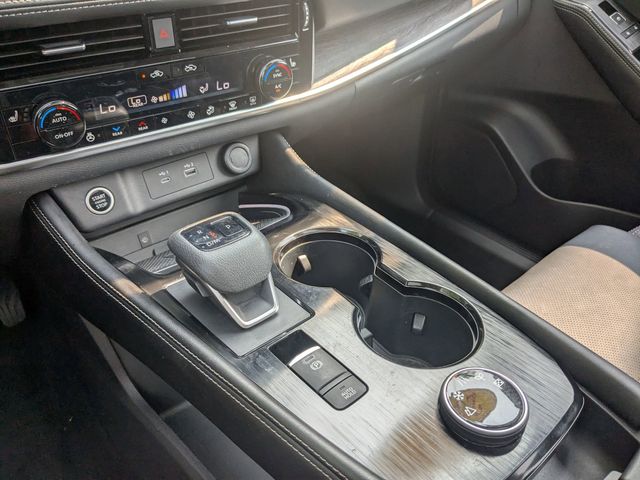 2023 Nissan Rogue Platinum - Photo 20