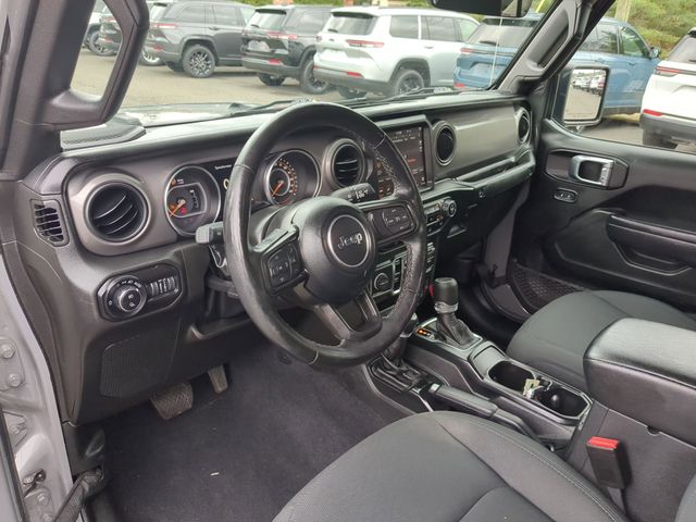 Photo 10