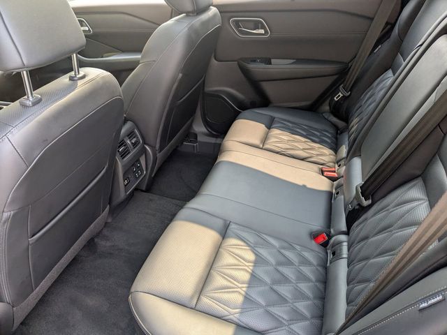 2023 Nissan Rogue Platinum - Photo 21