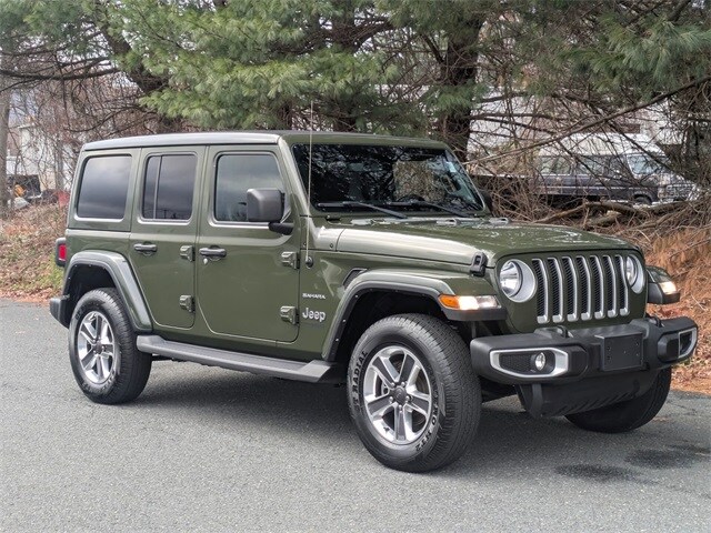 2022 Jeep Wrangler Unlimited Sahara photo 3