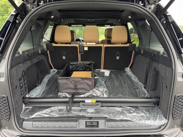 2025 Land Rover Discovery Dynamic SE - Photo 10