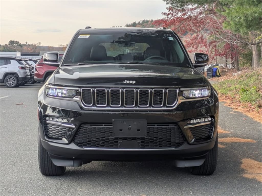 New 2025 Jeep Grand Cherokee Limited Sport Utility