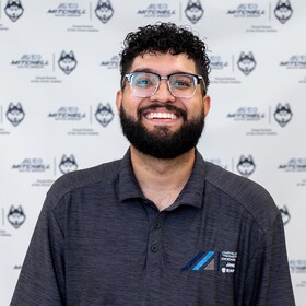 Staff member Abi Narvaez from ID_cff32ad41e1e
