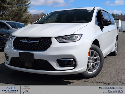 2026 Chrysler Pacifica Select Passenger Van