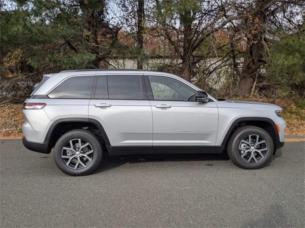 New 2025 Jeep Grand Cherokee Limited Sport Utility