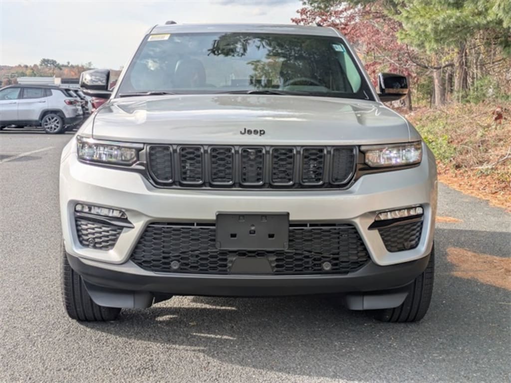New 2025 Jeep Grand Cherokee Limited Sport Utility