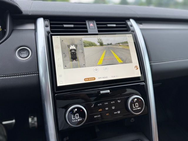 2025 Land Rover Discovery Dynamic SE - Photo 17