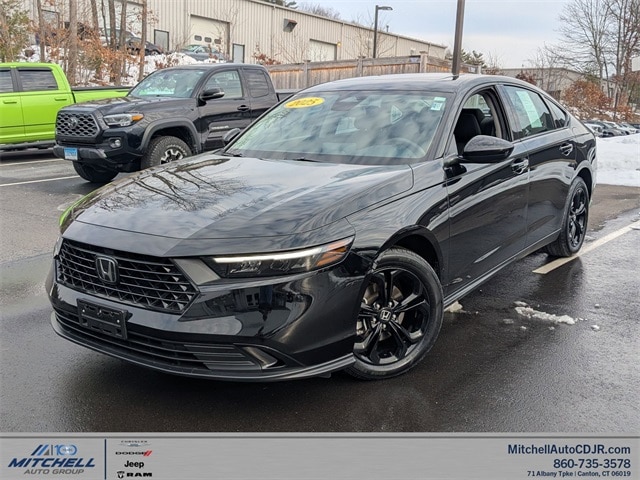 2025 Honda Accord SE's photo