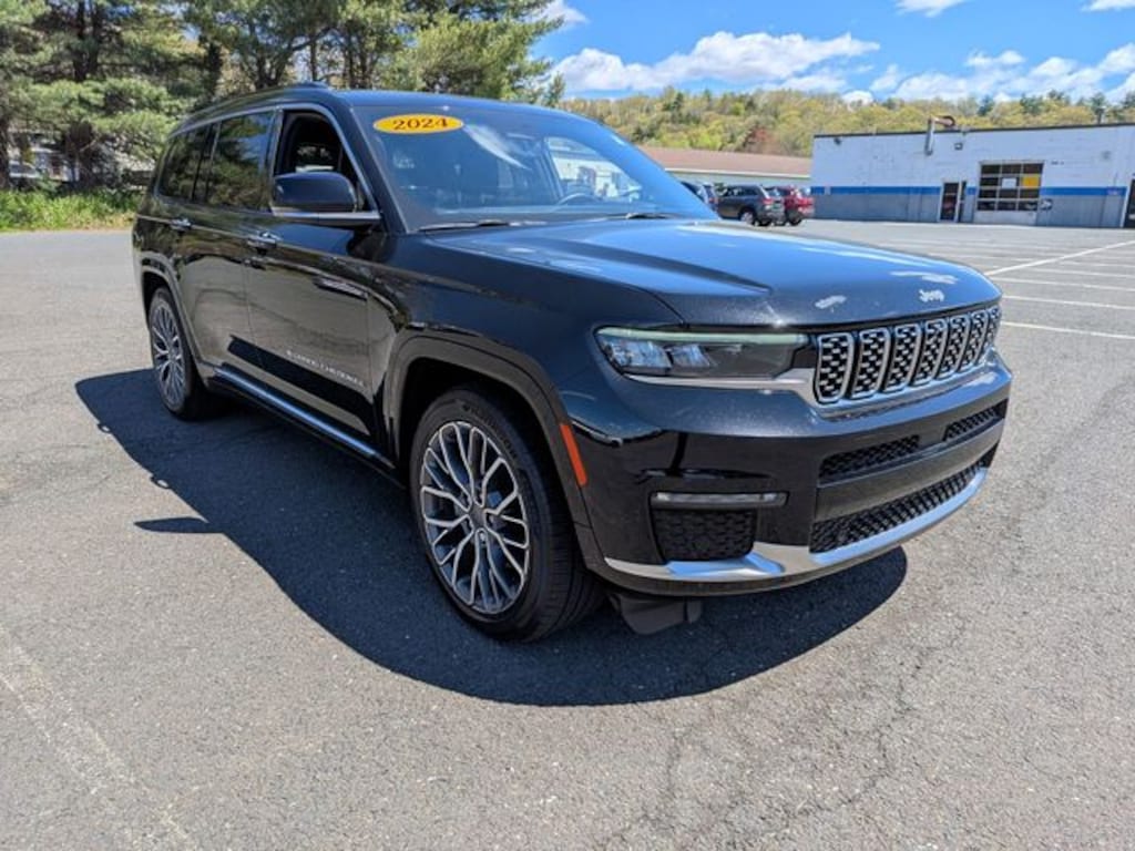Used 2024 Jeep Grand Cherokee L Summit SUV