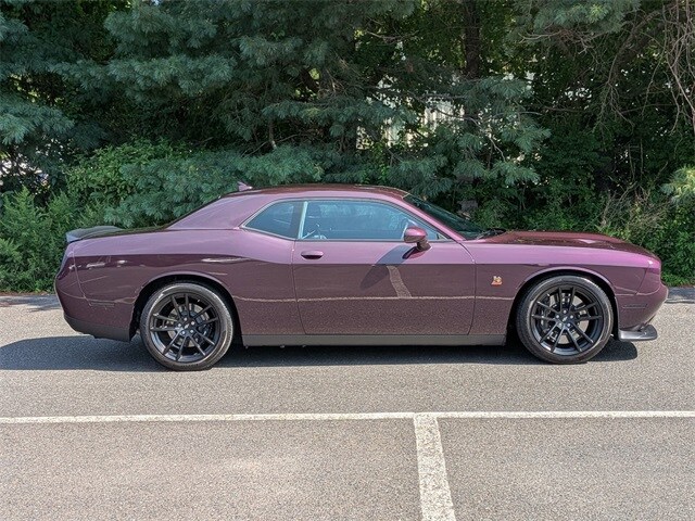 2021 Dodge Challenger R/T Scat Pack photo 3