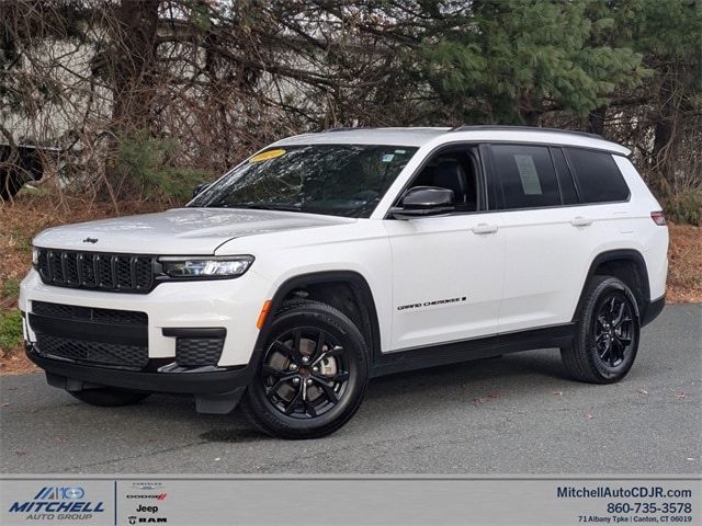 2024 Jeep Grand Cherokee L Altitude's photo