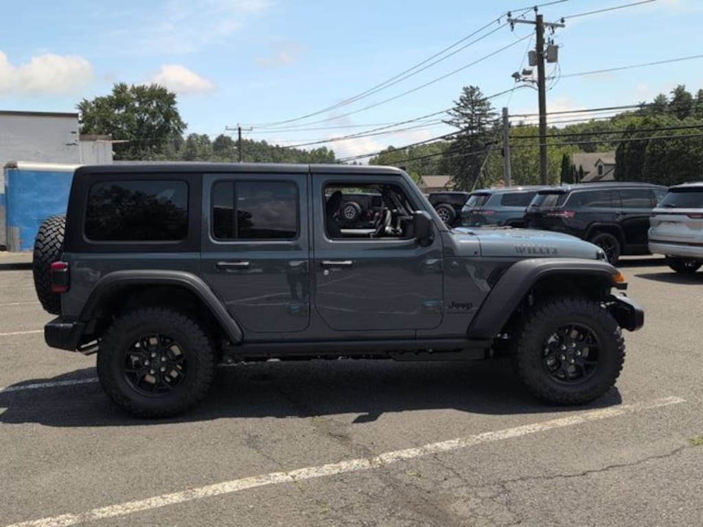 New 2026 Jeep Wrangler Sport Sport Utility