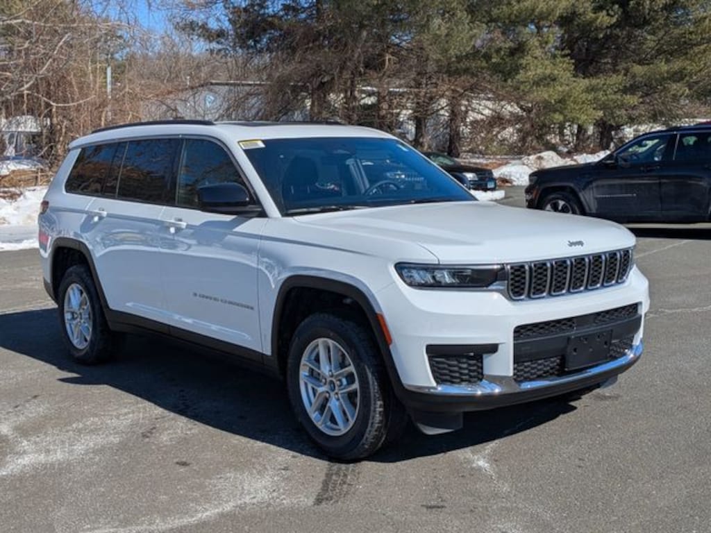 New 2026 Jeep Grand Cherokee L Laredo Sport Utility