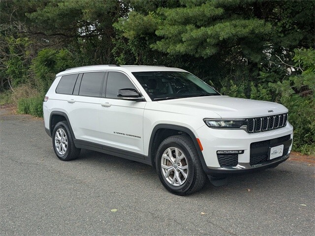 2021 Jeep Grand Cherokee Limited photo 3