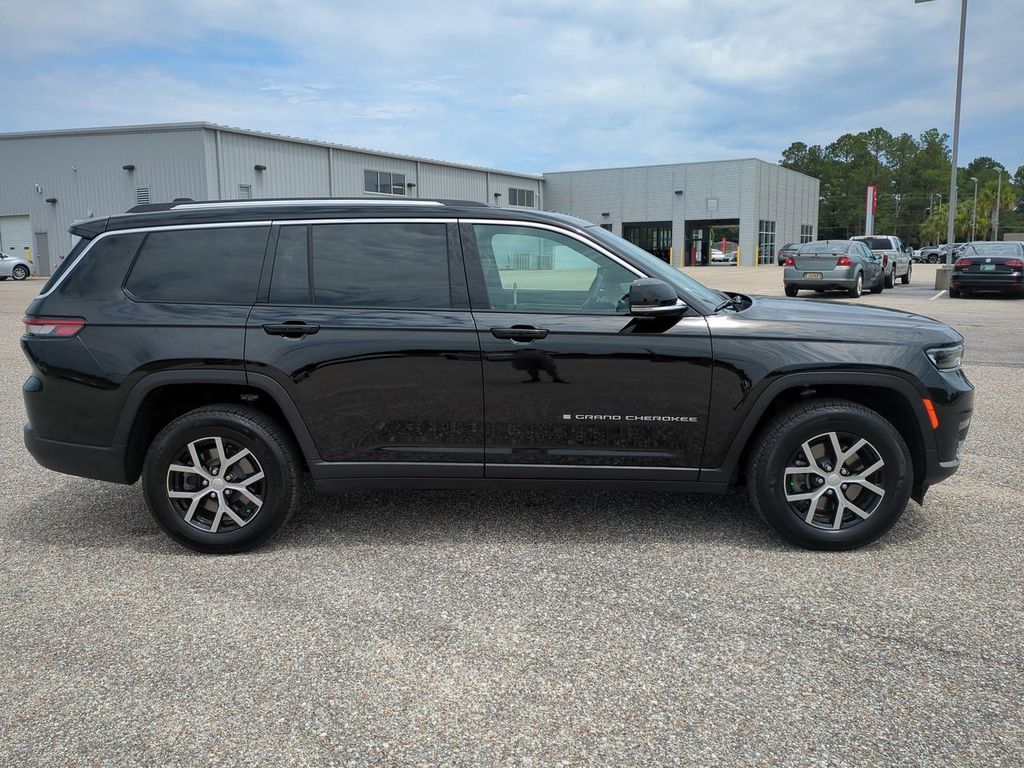 Used 2024 Jeep Grand Cherokee L Limited with VIN 1C4RJJBG6R8922498 for sale in Enterprise, AL